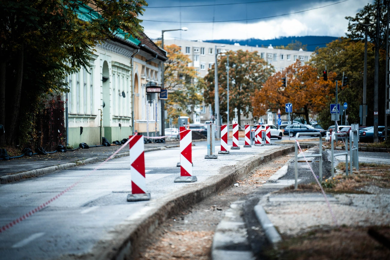 kiss_hunyad_vizvezetk_csere_261011_hcs-2.jpg