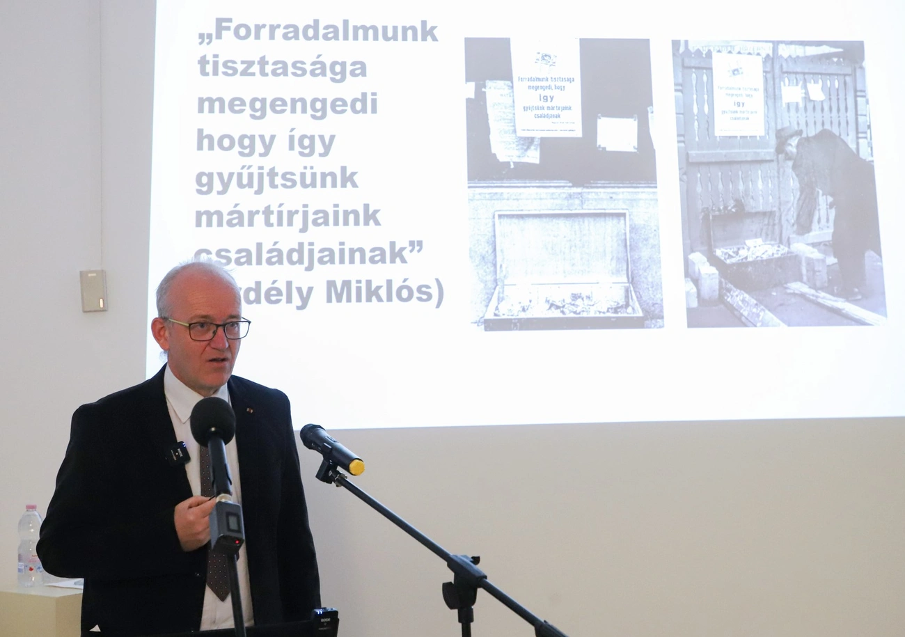 56-os múzeumi konferencia. Ungváry Krisztián. Fotó: Mocsári László
