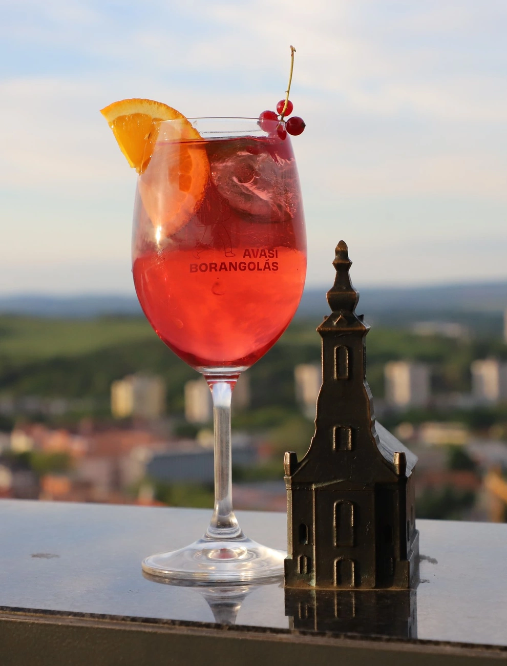 Borangolás, csütörtök
