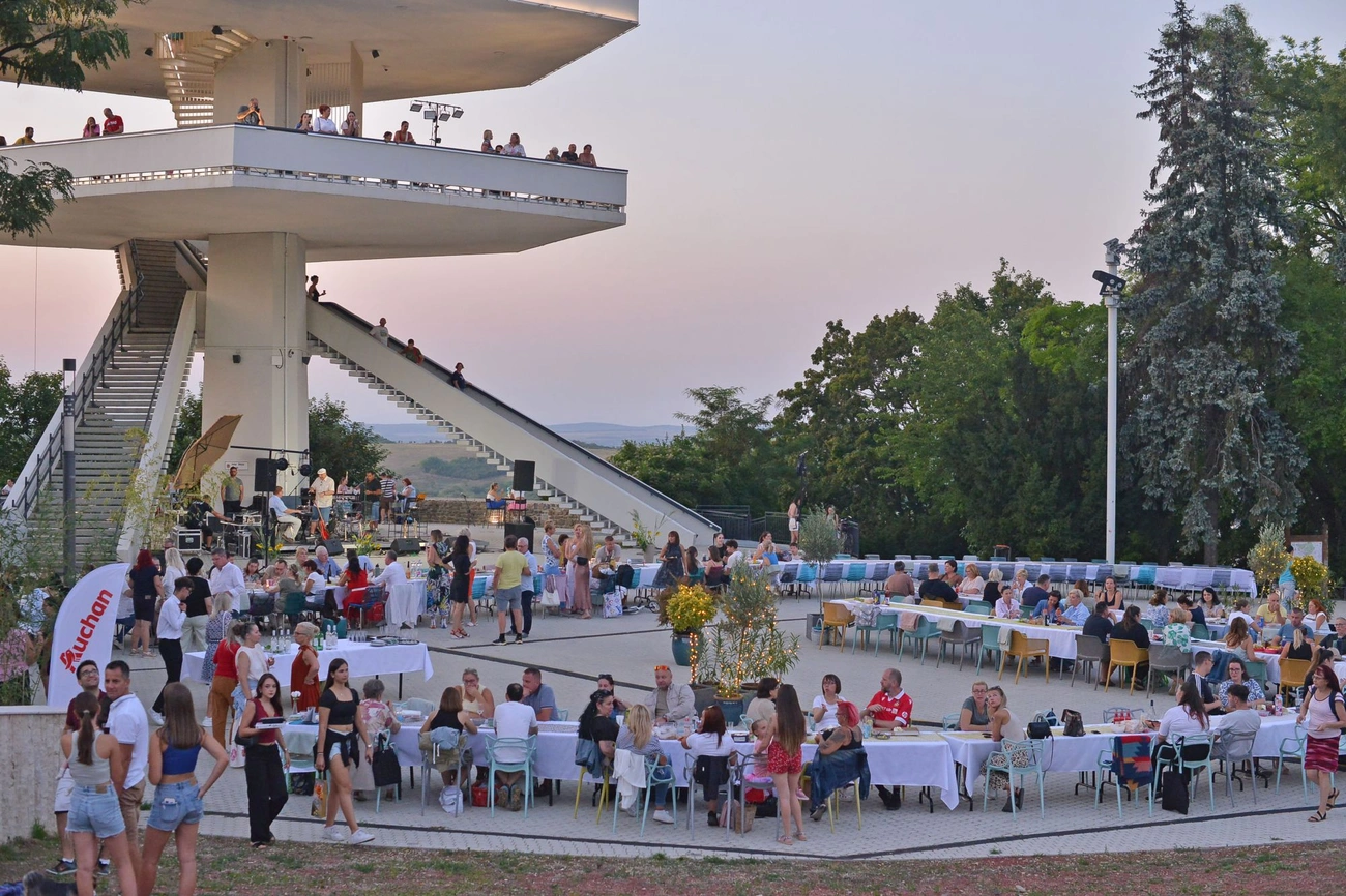 Avasi Kilátó - Piknik