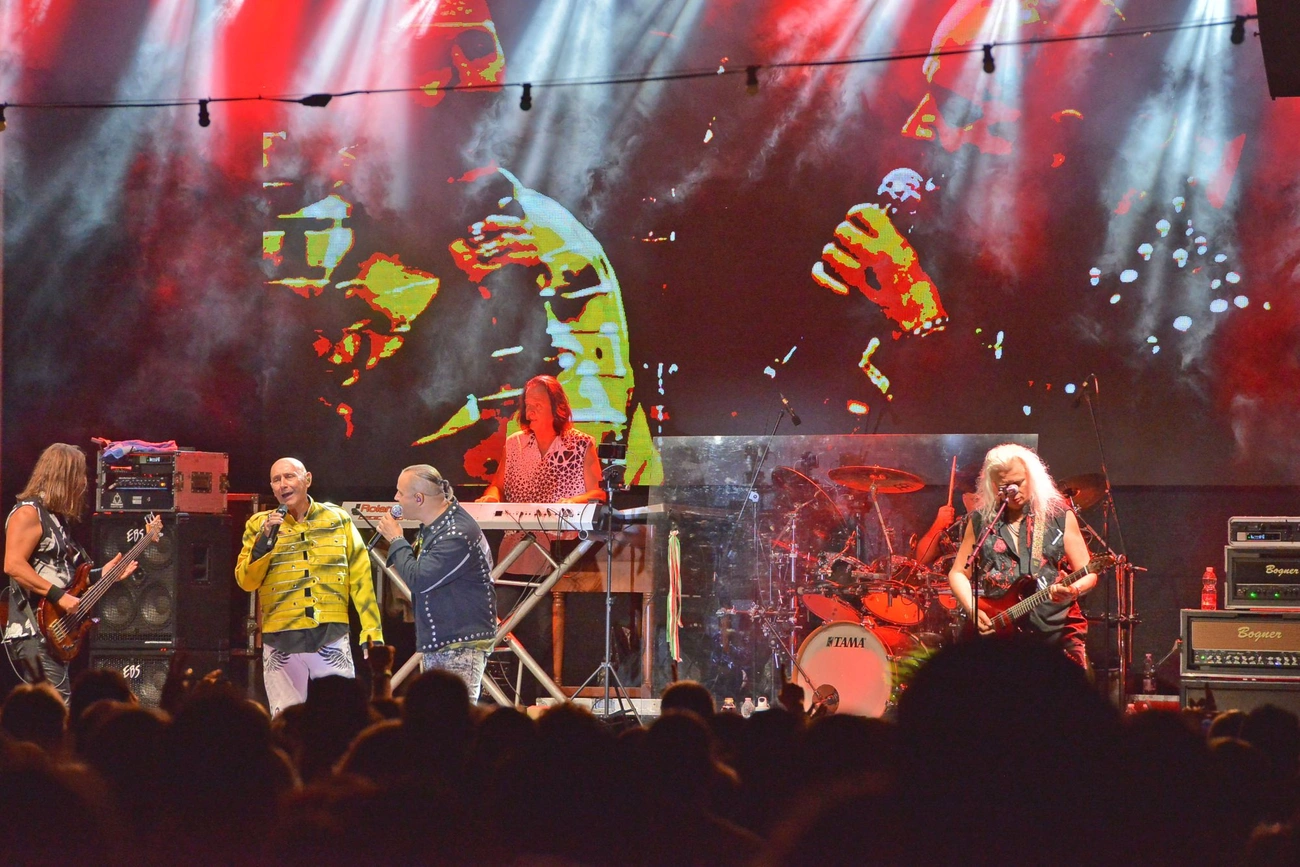 Edda koncert, Csengey kert