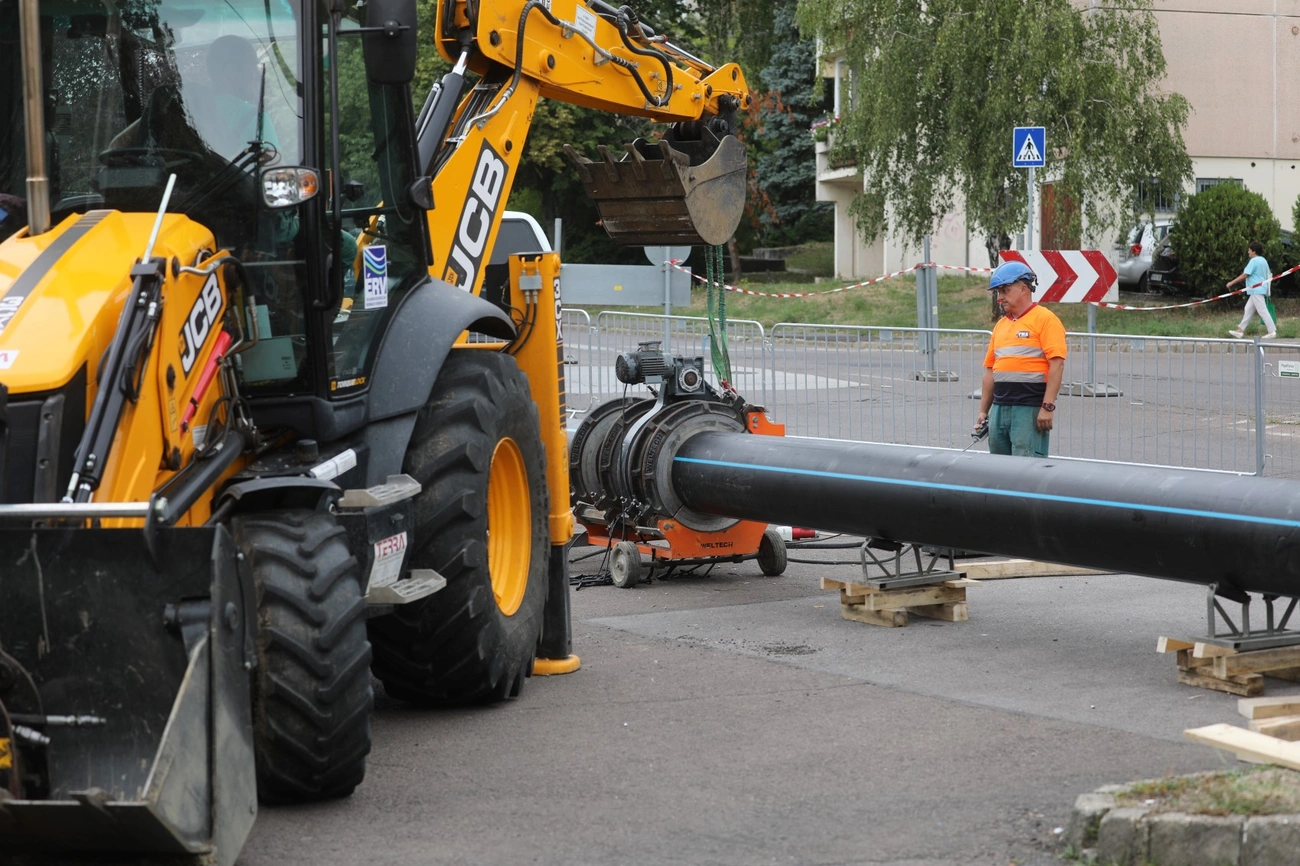 Csőcsere a Klapkán