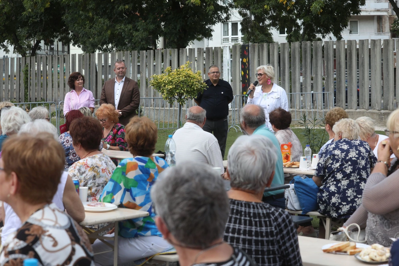 Nem csak a húszéveseké a világ
