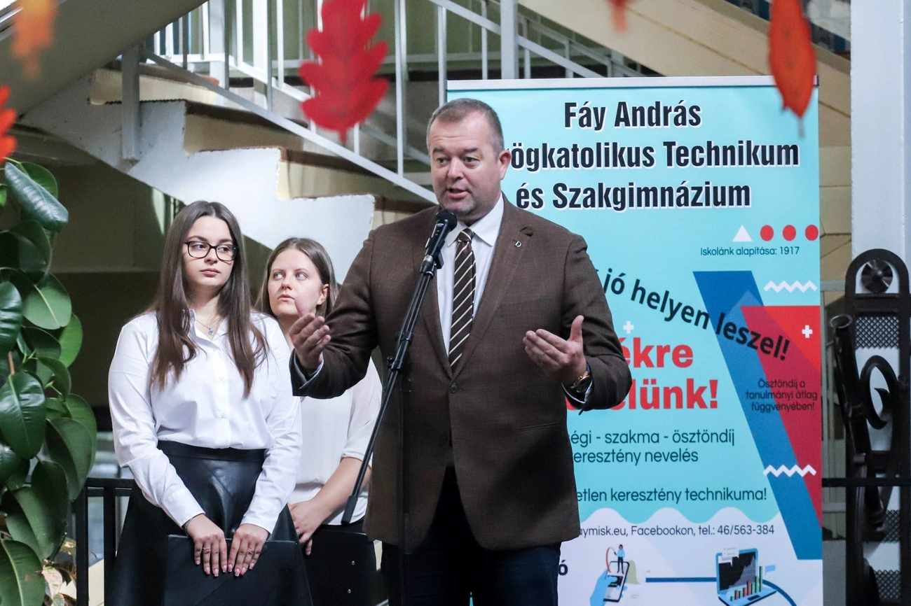 Ars Sacra - Böjte Csaba a Fáy Görögkatolikus Technikumban