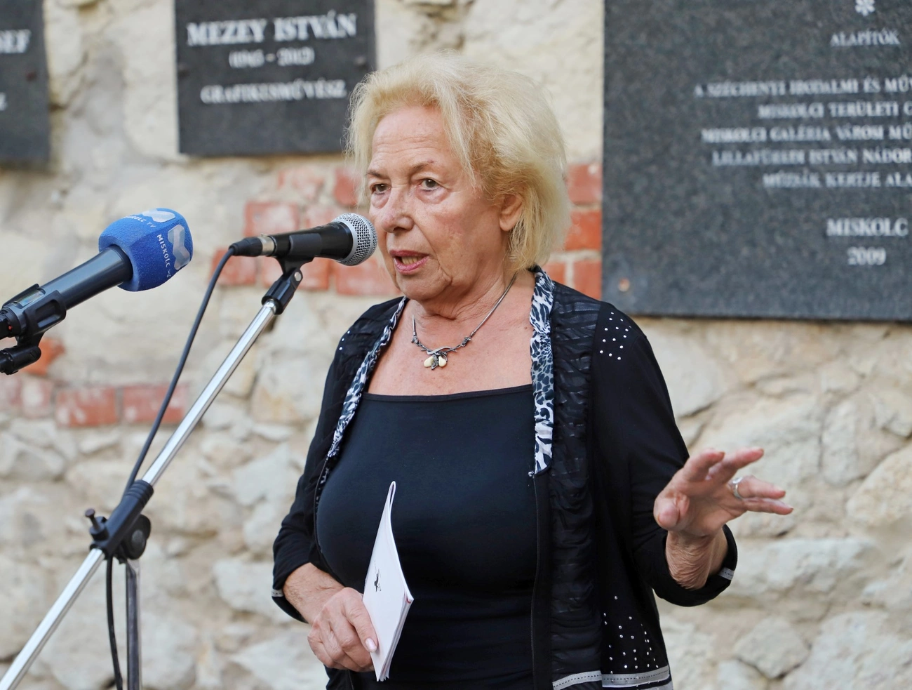 Ars Sacra- A remény zarándokai a szentévben című kiállítás a Feledy-házban