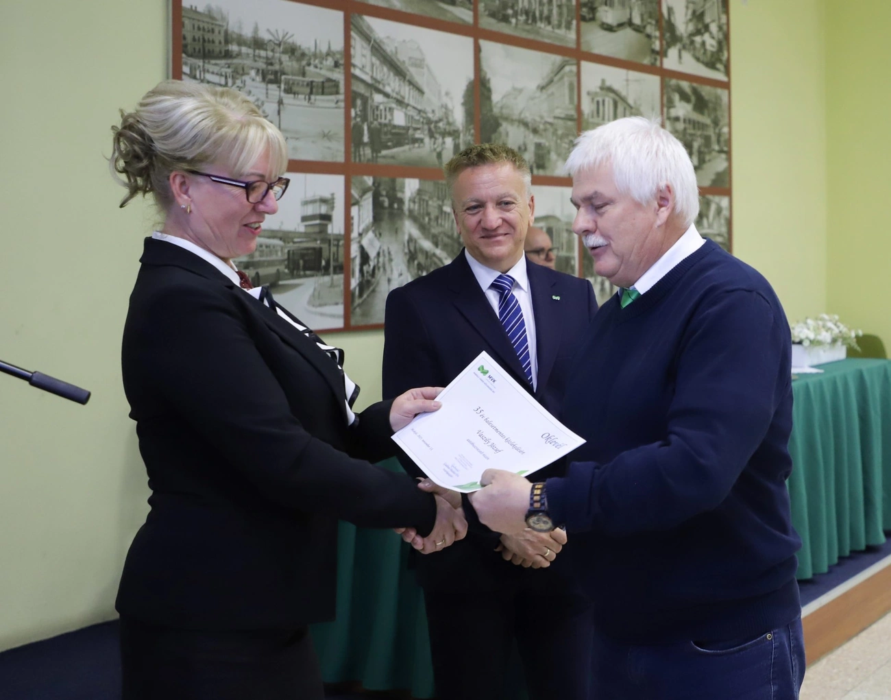 MVK járművezetők ünneplése