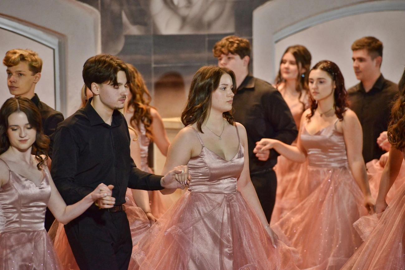 Földes szalagavató az Egyetemen