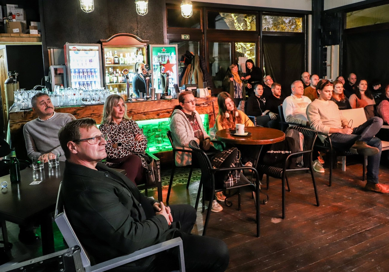 Minap klubest a Grizzlyben