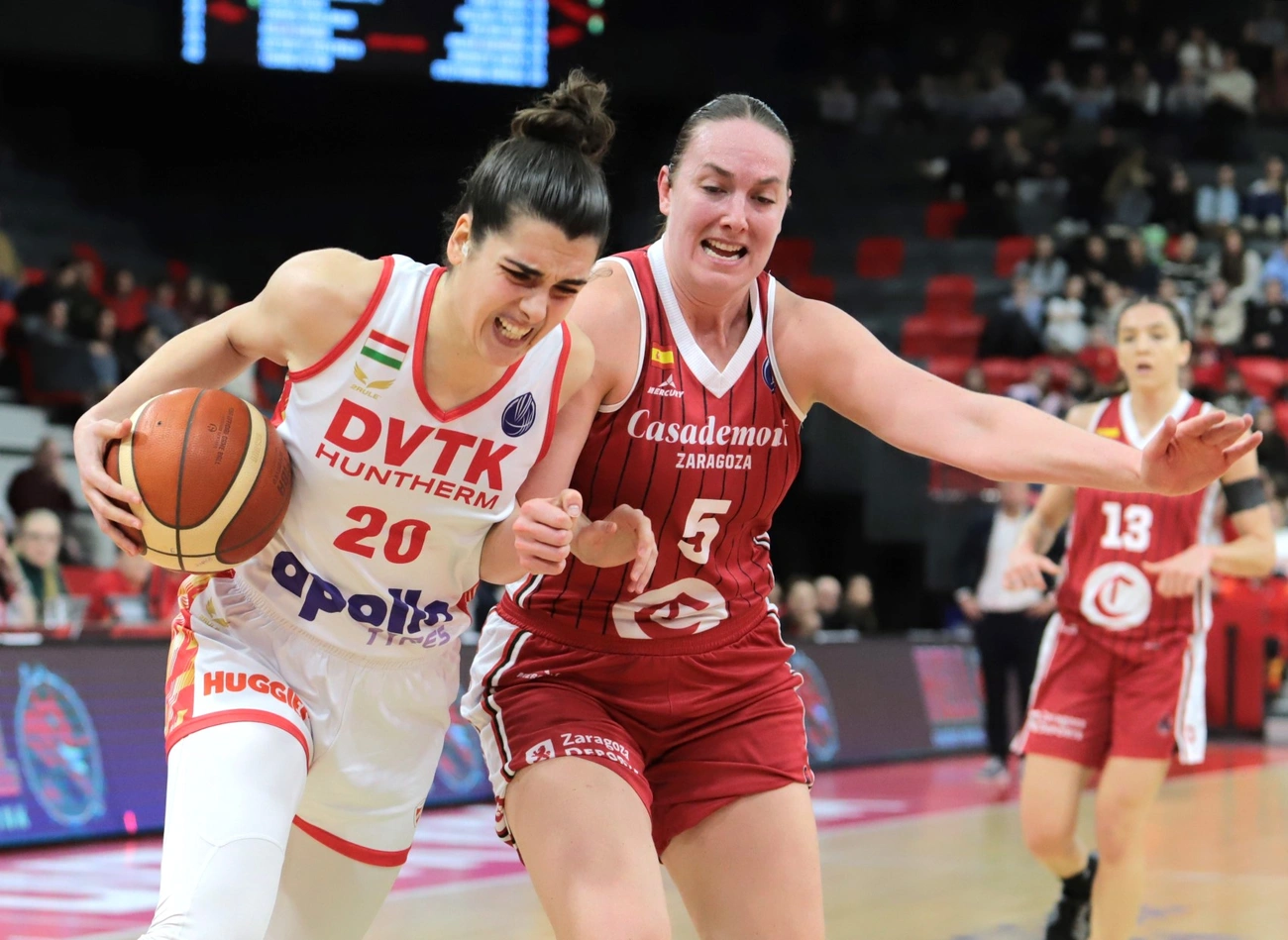 DVTK HUNTHERM – Casademont Zaragoza 60-79