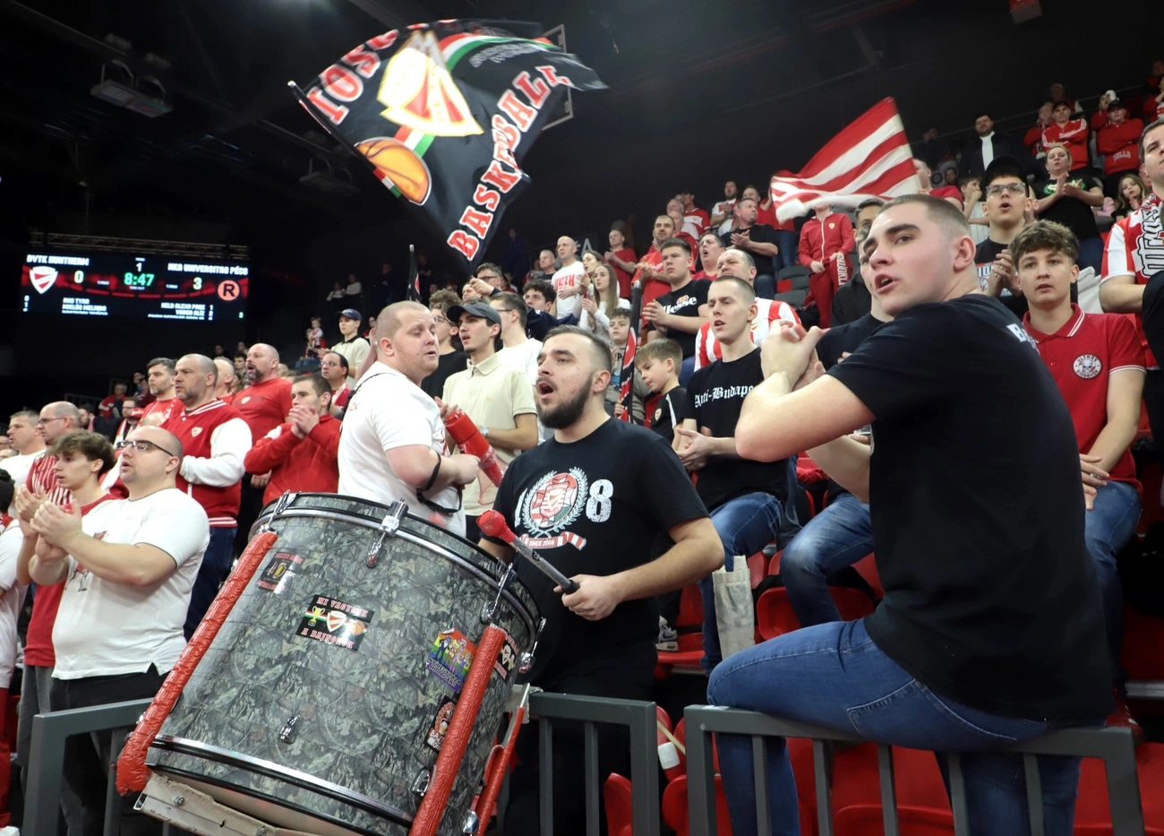 DVTK HUNTHERM - NKA Universitas Pécs 68-58