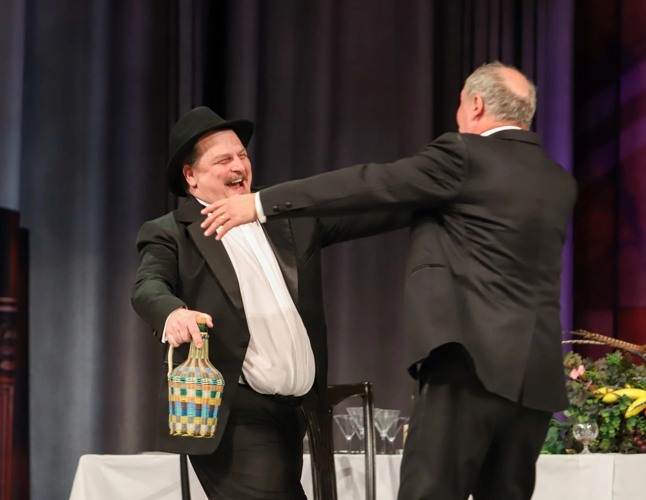 Buborékok - keserű komédia a Nagyszínházban