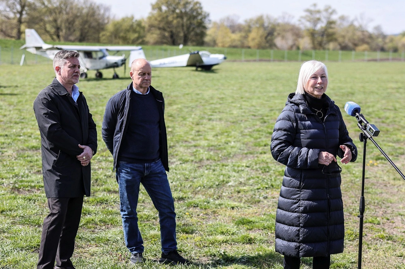 Repülőnap lesz az új repülőtéren