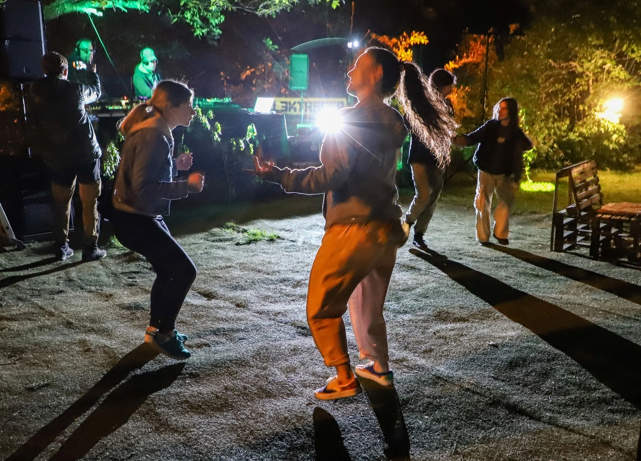 Elektróger majális a Medvetap Bisztróban