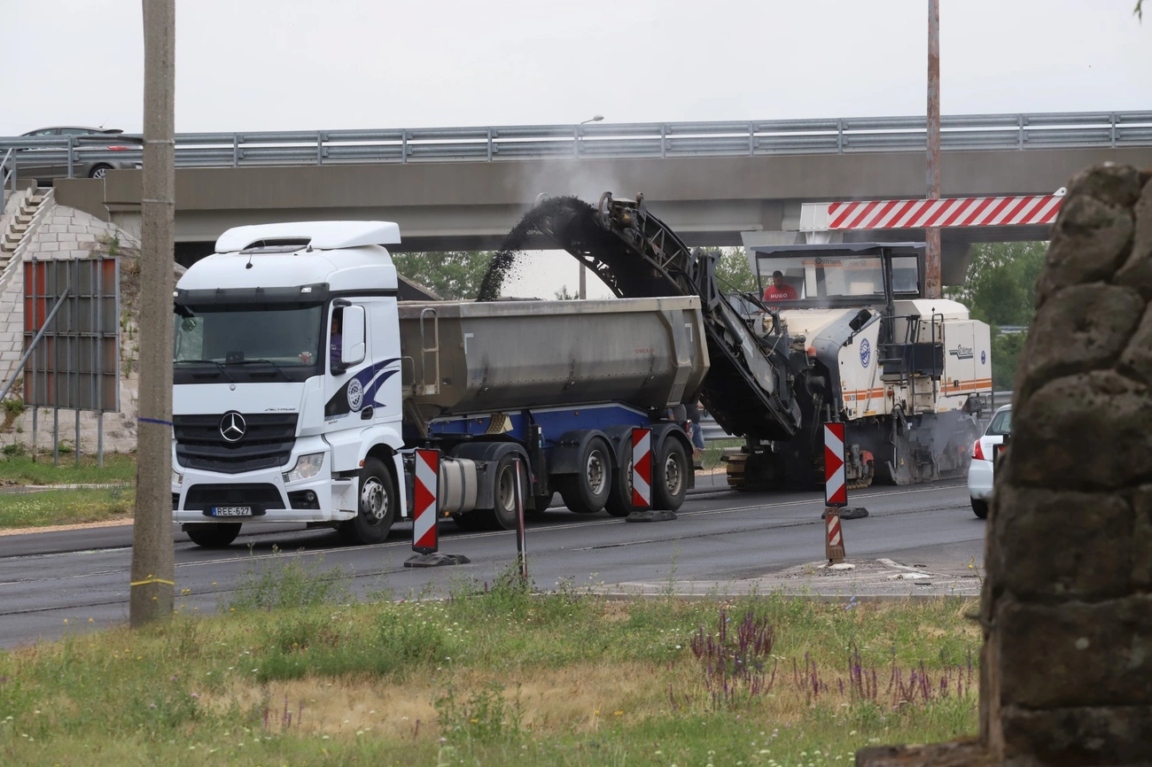 Folytatódik a 3-as számú főút felújítása
