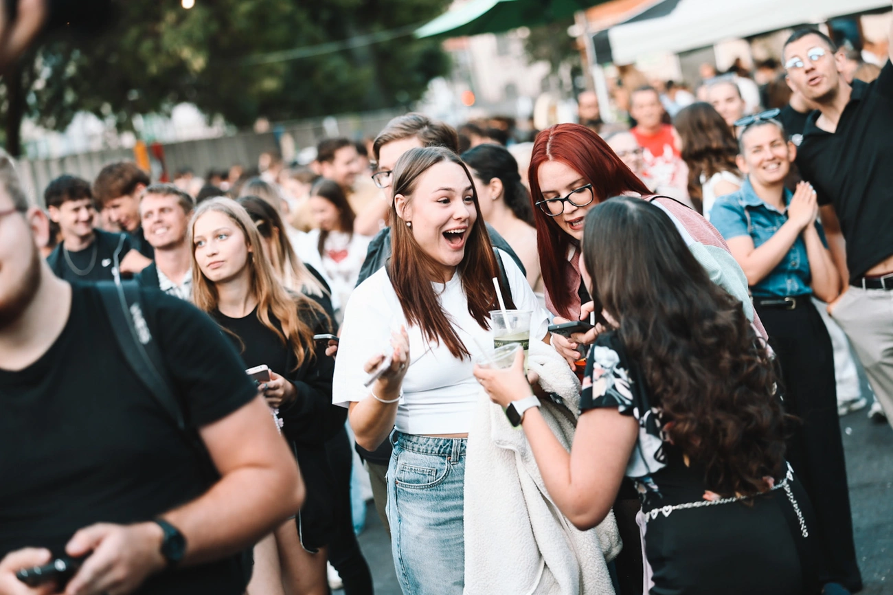Pont Ott Party a Csengey-kertben
