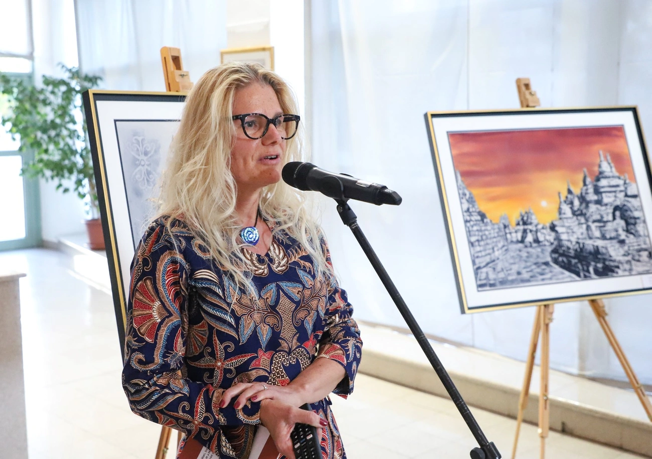 Az "Indonéz Batikfestés Misztikuma" - kiállíás a Művészetek Házában
