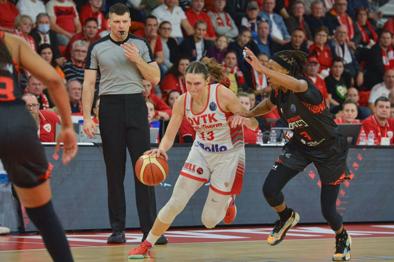 DVTK HUN-Therm - Villeneuve d&#039;Ascq LM 78-66-ot 