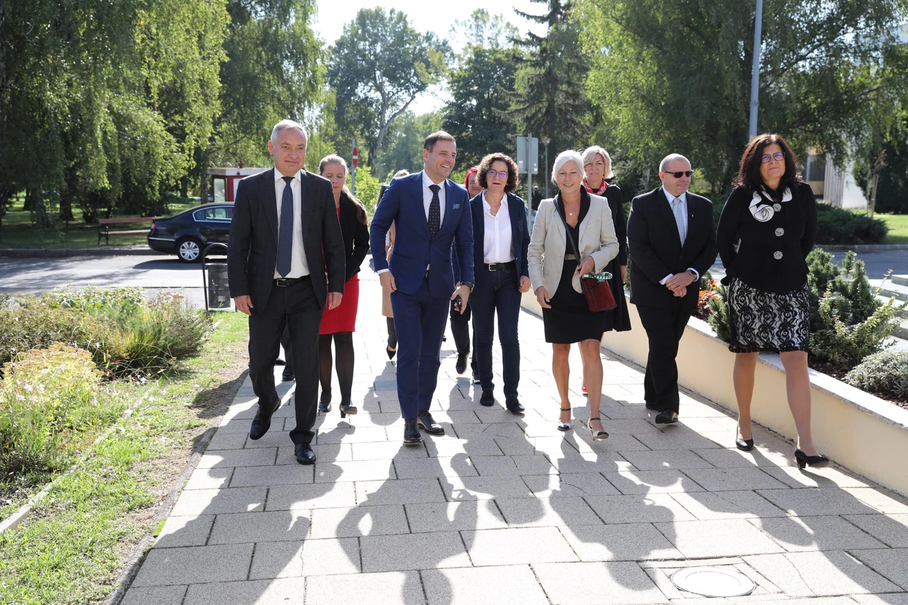 Megállapodás az Igazságügyi Minisztérium és a Miskolci Egyetem között 
