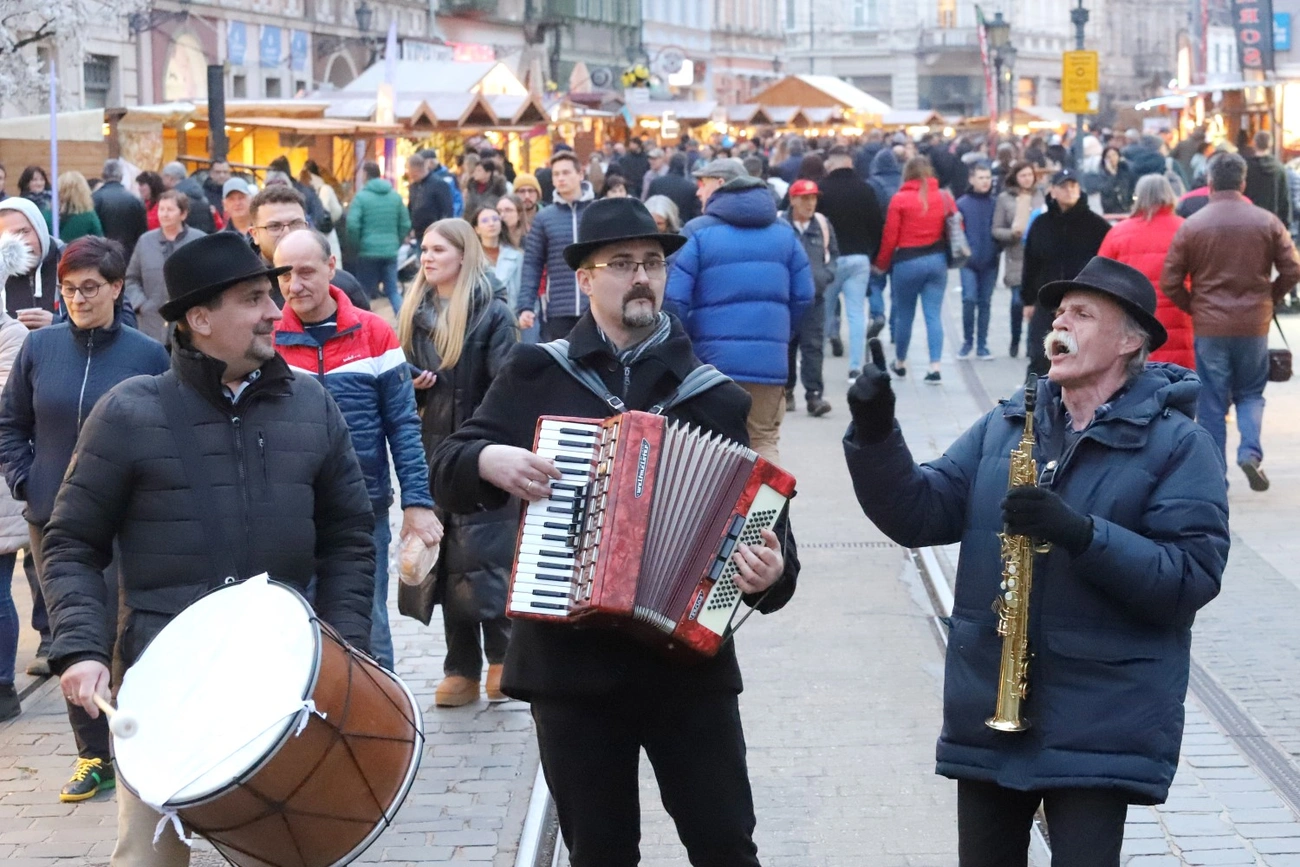 Kocsonyafesztivál, péntek I. 