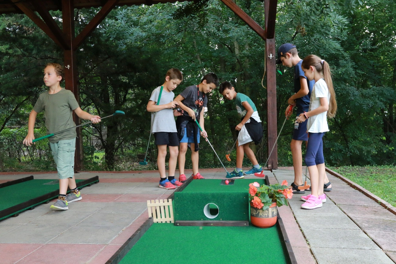 Görömbölyi Ősz - Mini golfpálya avató 