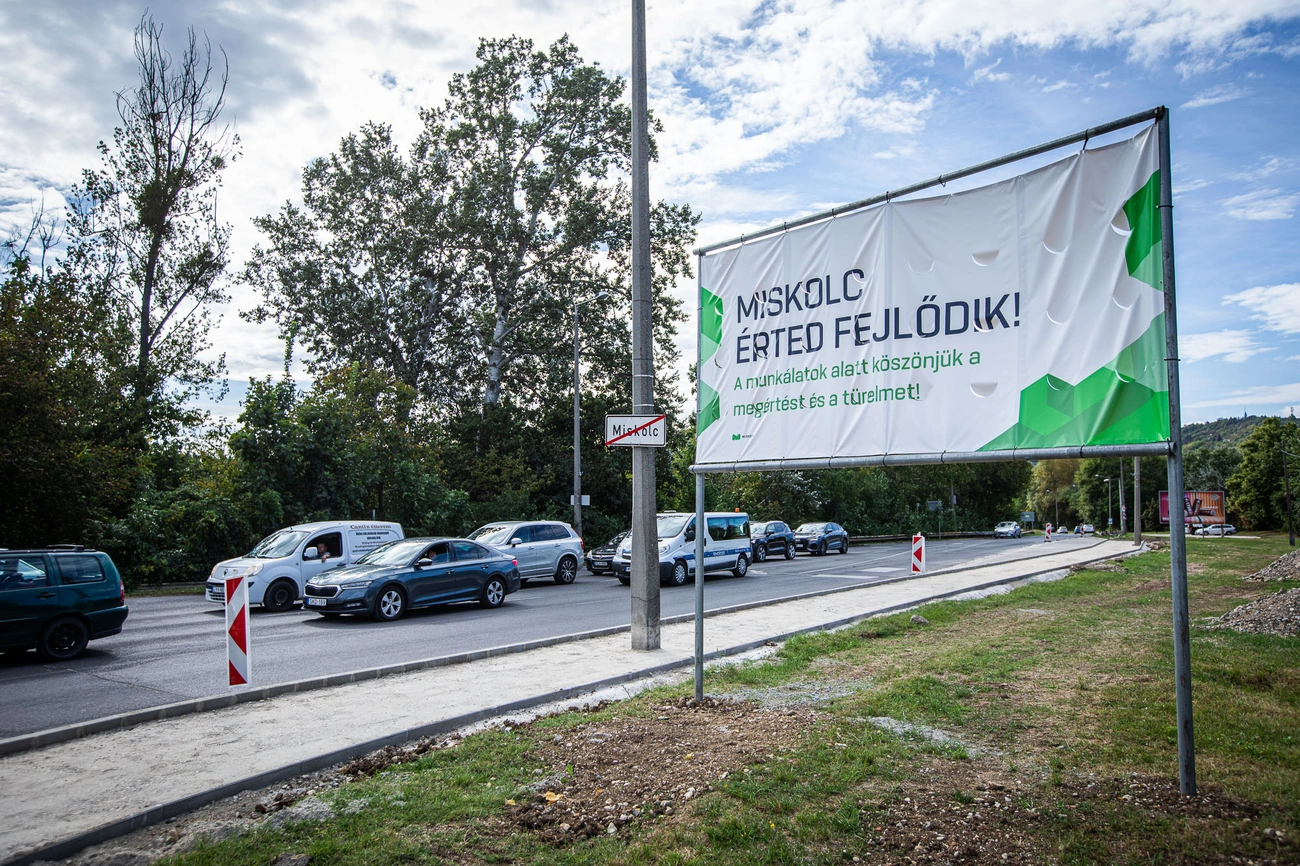 Miskolc érted fejlődik: Miskoltapolcai útfelújítás 