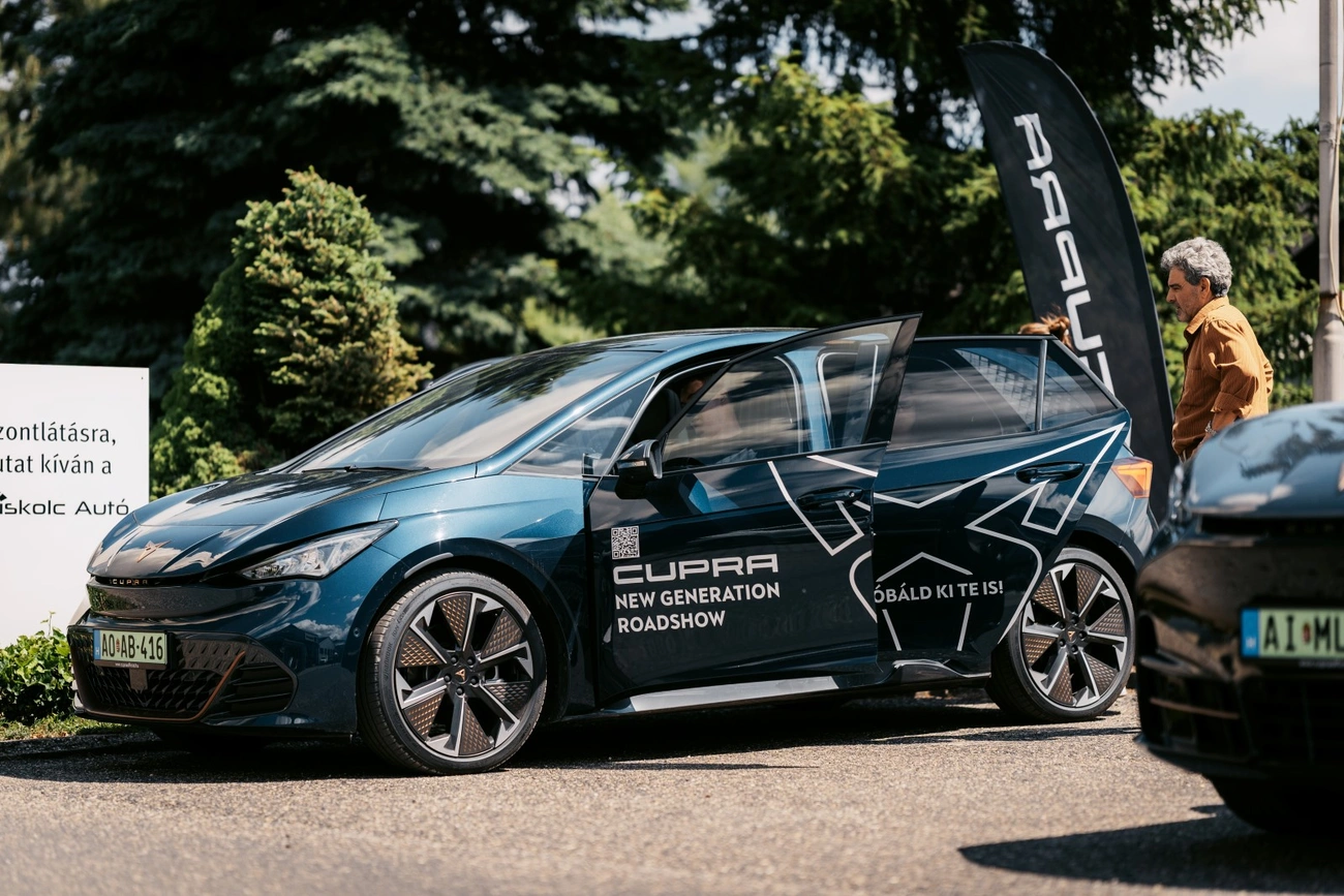 Cupra roadshow