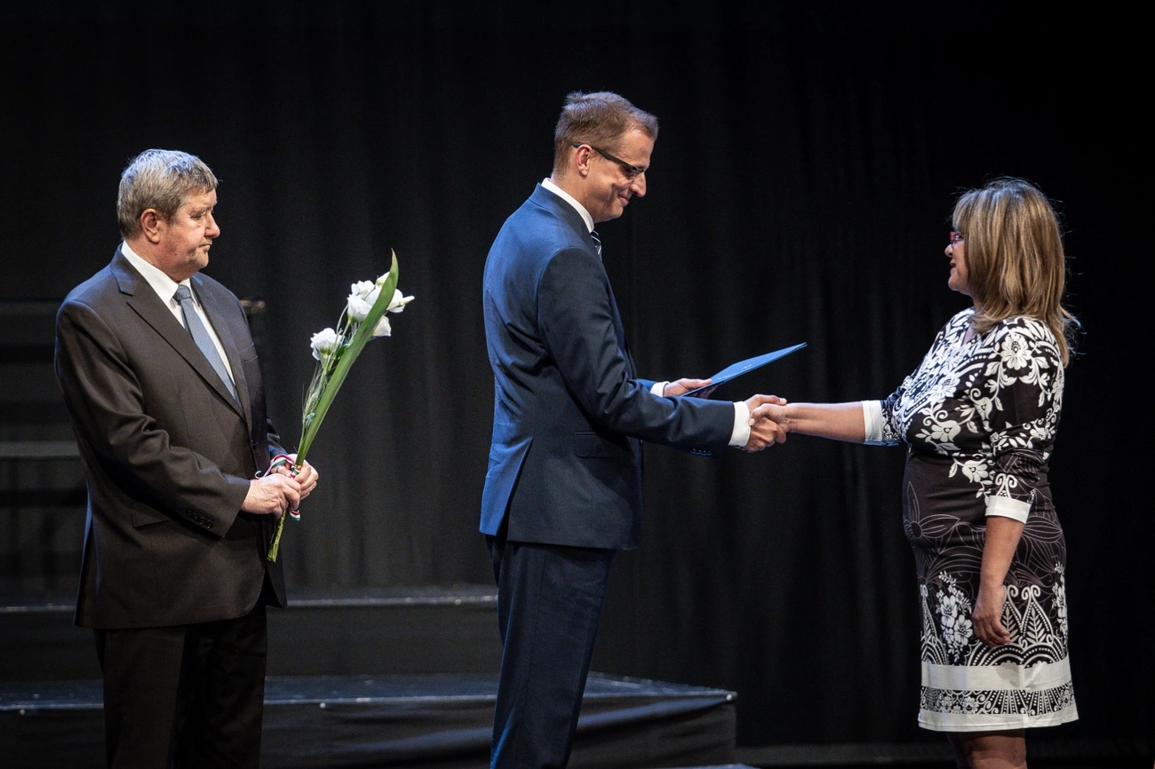 Kormányhivatali ünnepség I.