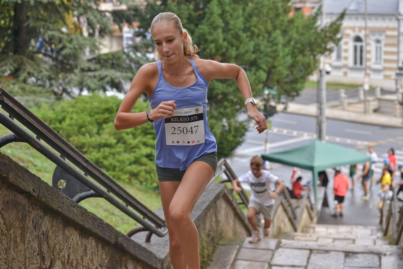 Avasi lépcsőfutó verseny