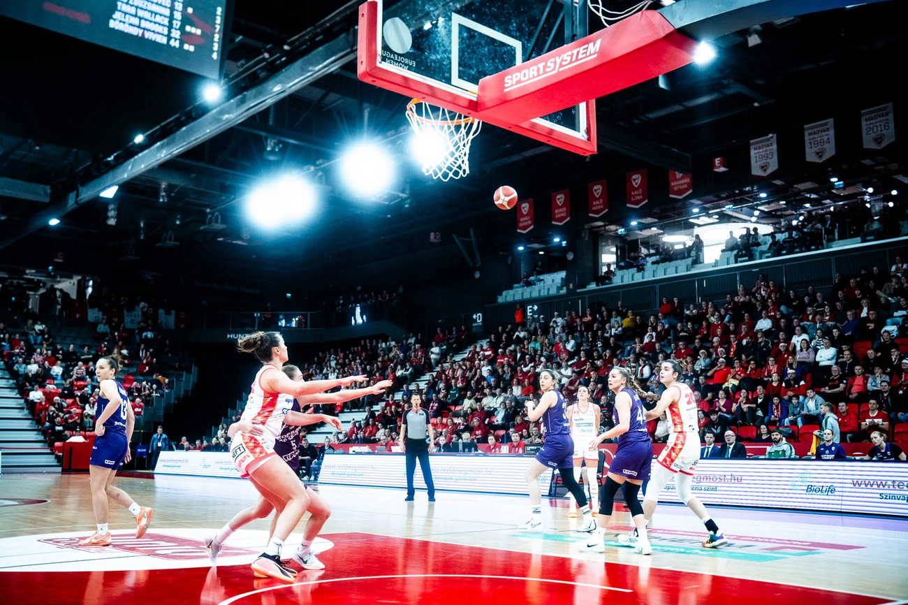 DVTK HUNTHERM - Sopron Basket 84-54