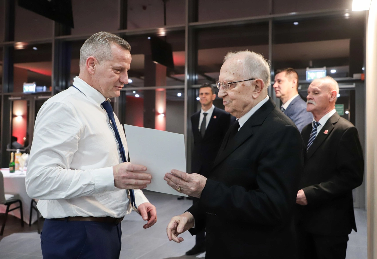 Játékvezetői bál az egyetemen I.