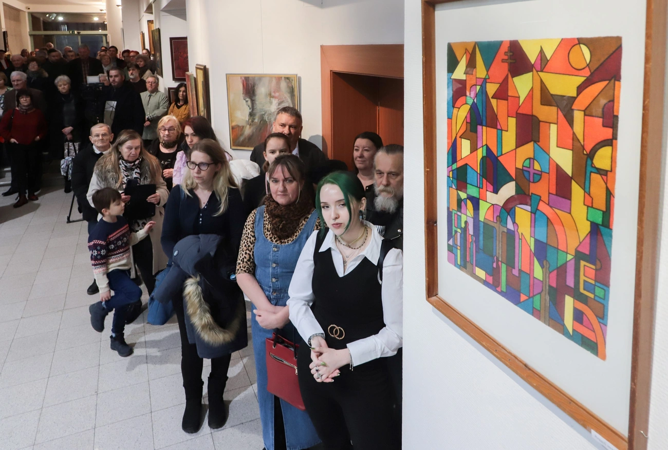 AZ  50 éves  Diósgyőri Képzőművész Stúdió 76’ kiállítása a Mühában