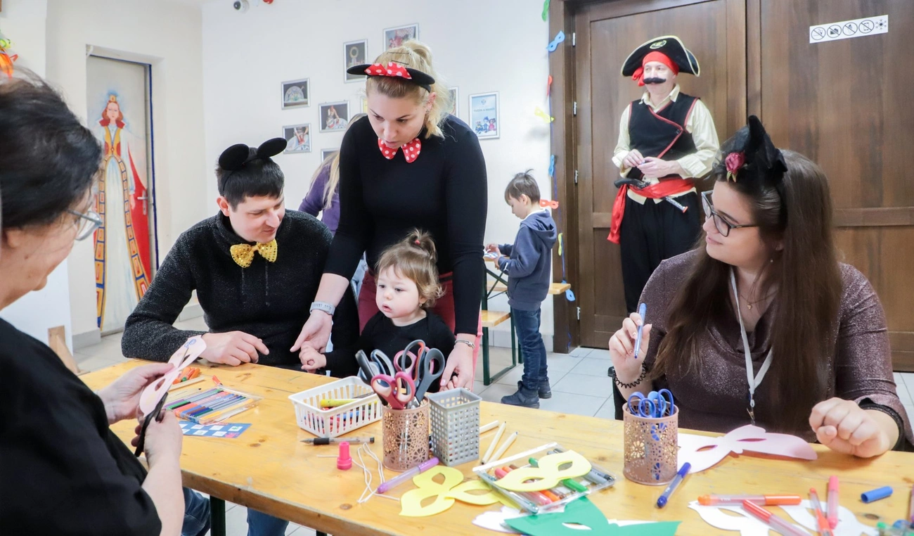 Farsangi Csodabál a Csodamalom Bábszínházban