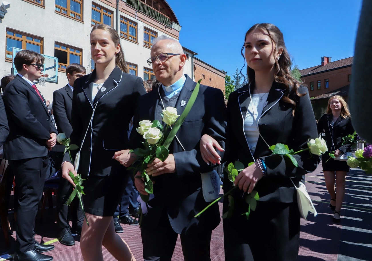 Ballagás a  Fényi Gyula Jezsuita Gimnáziumban