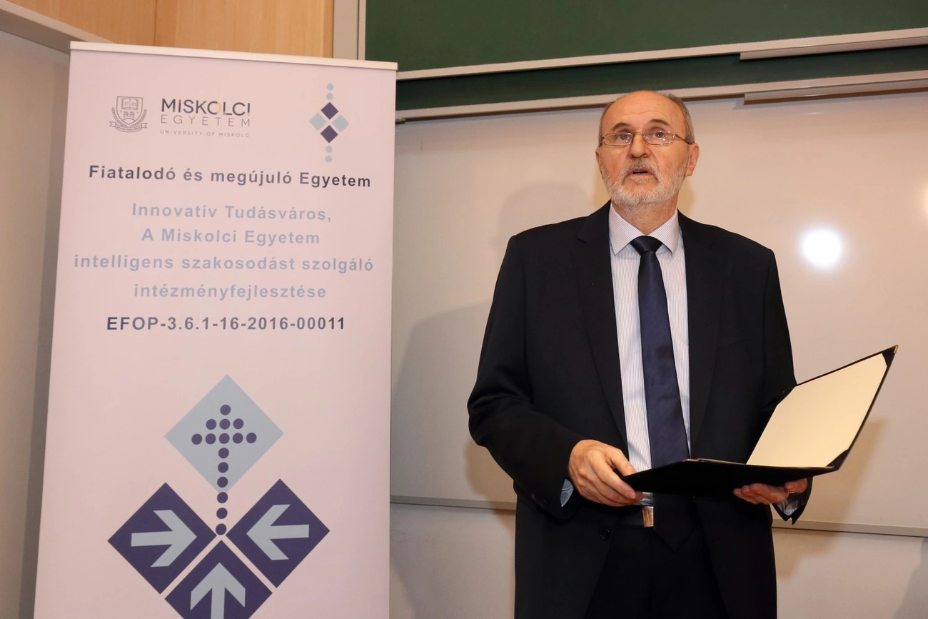 Hegesztő Robot Laboratórium átadása a Miskolci Egyetemen