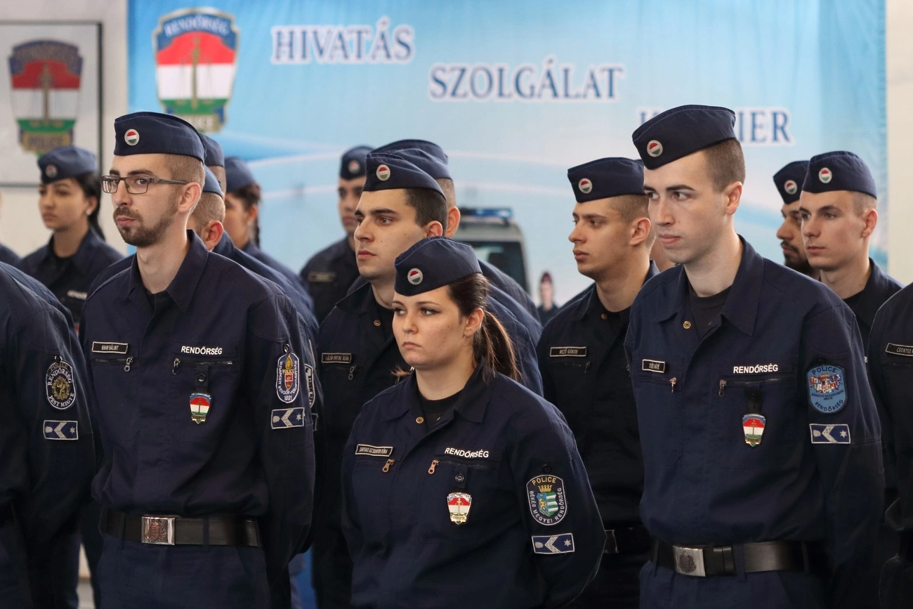 Kibocsátó ünnepség a Miskolci Rendészeti Szakgimnáziumban